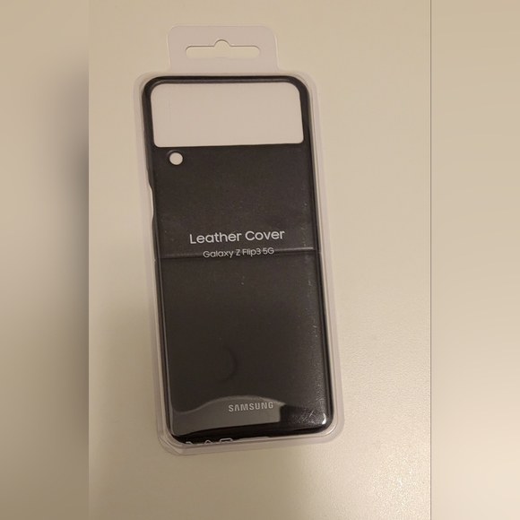 Leather cover of Z Flip3 Samsung - Picture 1 of 1